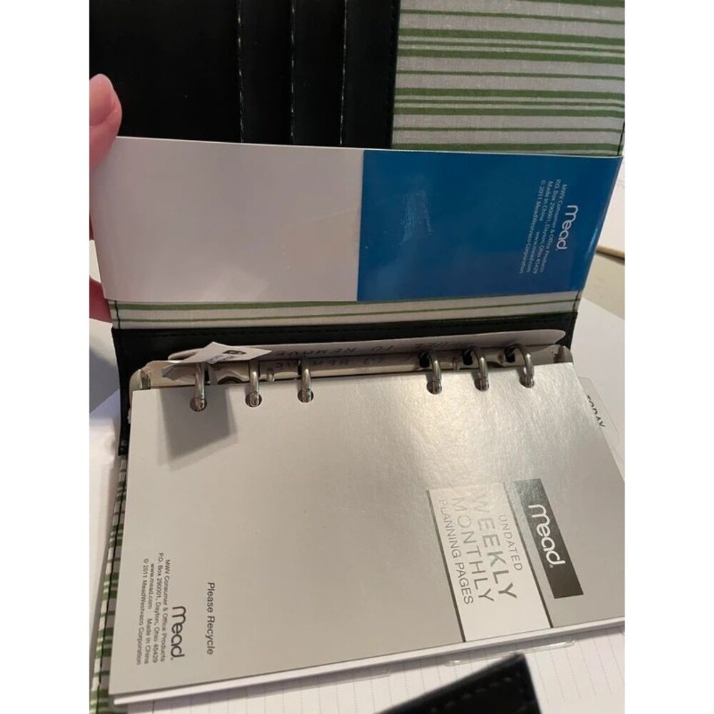 Mead Undated Refillable Planner Black - Picture 3 of 5